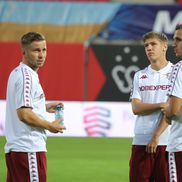 Răzvan Onea și Cristi Manea înainte de Csikszereda - Rapid. FOTO: Ionuț Iordache