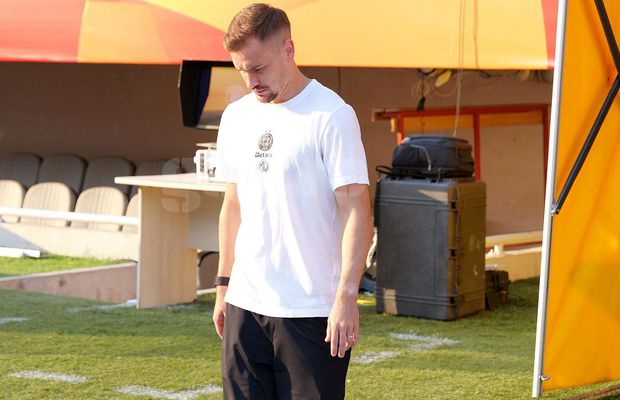 Marijana e în concediu » Veste proastă la FCSB: Darius Olaru ratează cel puțin 4 meciuri tari!