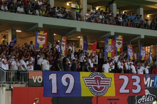 După scandalul imens cu suporterii lui Dinamo, la vizita rapidiștilor la Miercurea Ciuc lucrurile au stat radical altfel » Cu cine s-au „războit” giuleștenii