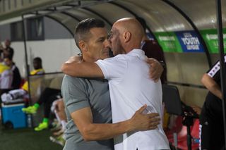 Scenele surprinse la finalul meciului Csikszereda - Rapid » Antrenorul a înjurat-o cu patos pe Steaua