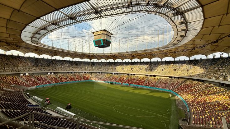 EXCLUSIV. Așa arată noul gazon montat pe Arena Națională. Foto: Andrei Crăițoiu (GSP.RO)
