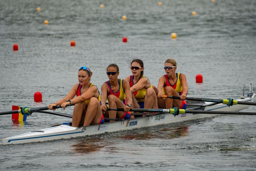 Barca României de 4 rame (f) la CM U23 de la Poznan Foto: FR Canotaj/Balint Czucz România are trei echipaje calificate în finale la Campionatele Mondiale de tineret de la Poznan