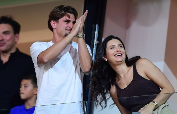 Răzvan Marin, în tribună cu soția » Ce a decis antrenorul lui AEK