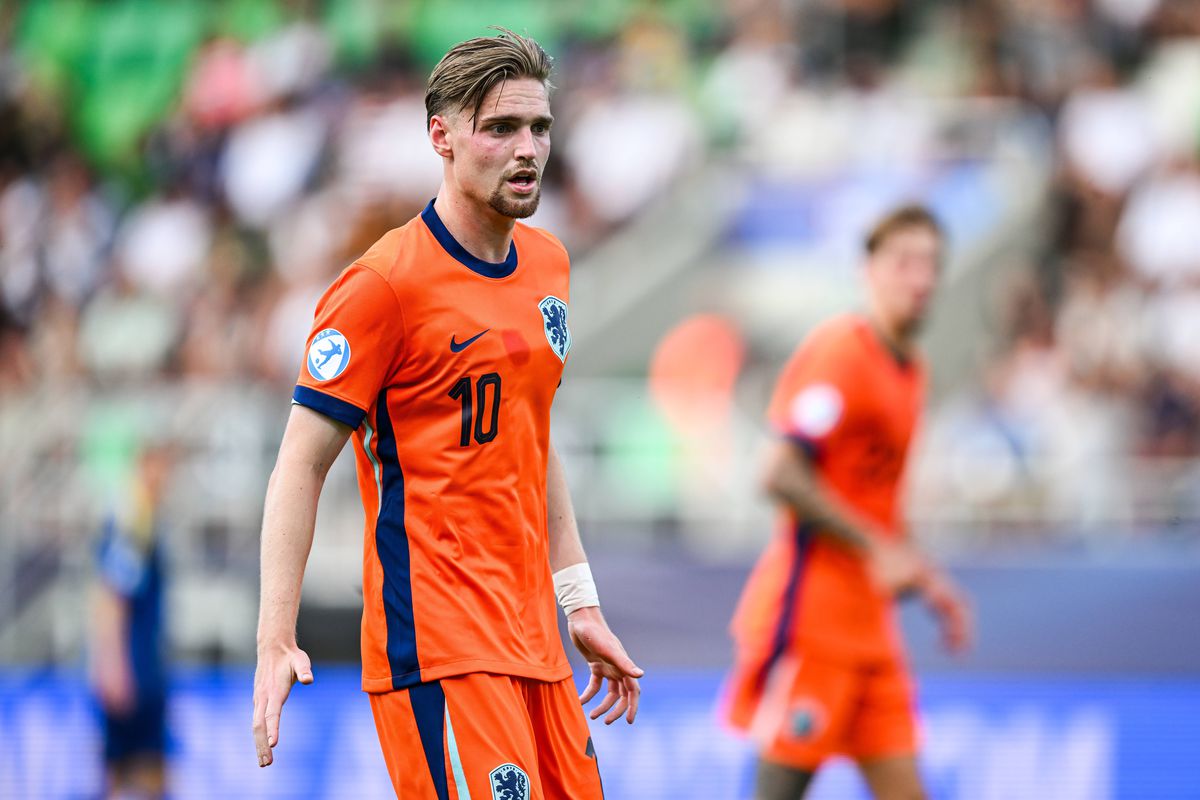 Surpriza de care a avut parte fotbalistul lui Ajax » Imaginile care aveau legătură cu iubita lui au devenit rapid virale