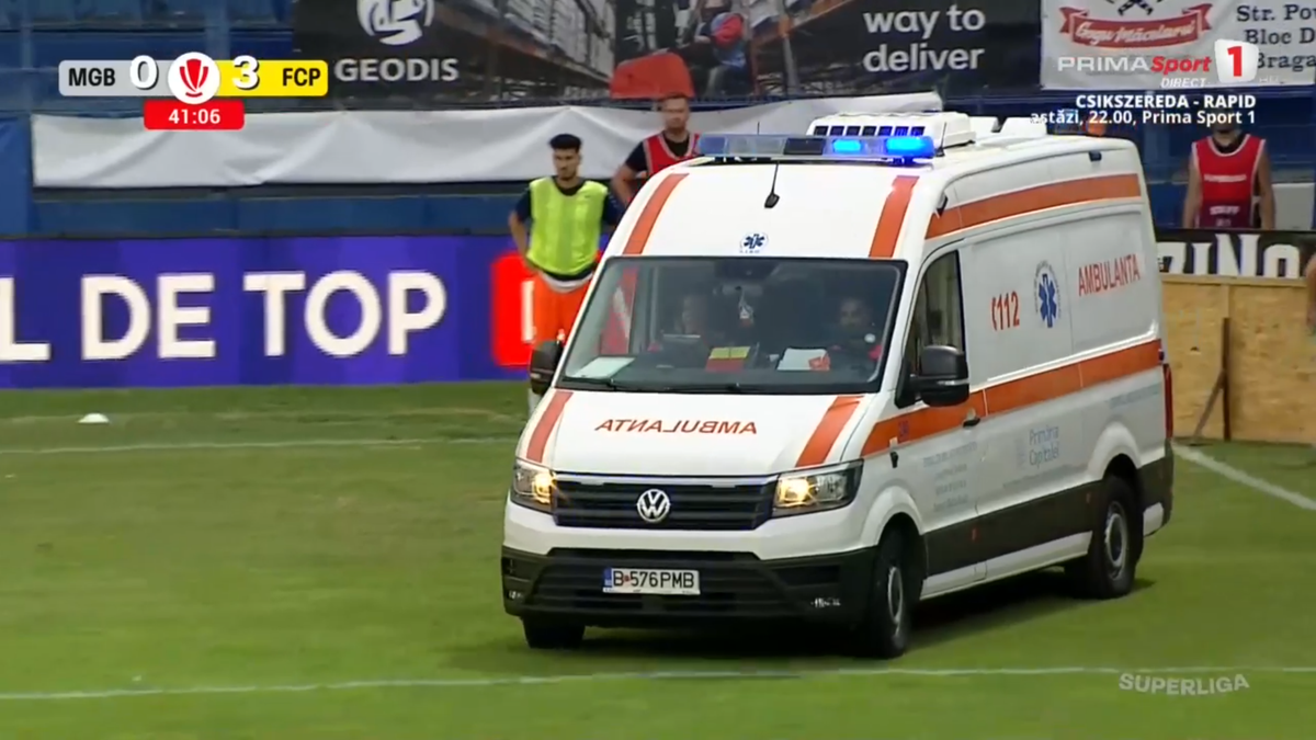 Accidentare horror a tușierului la Metaloglobus - Petrolul