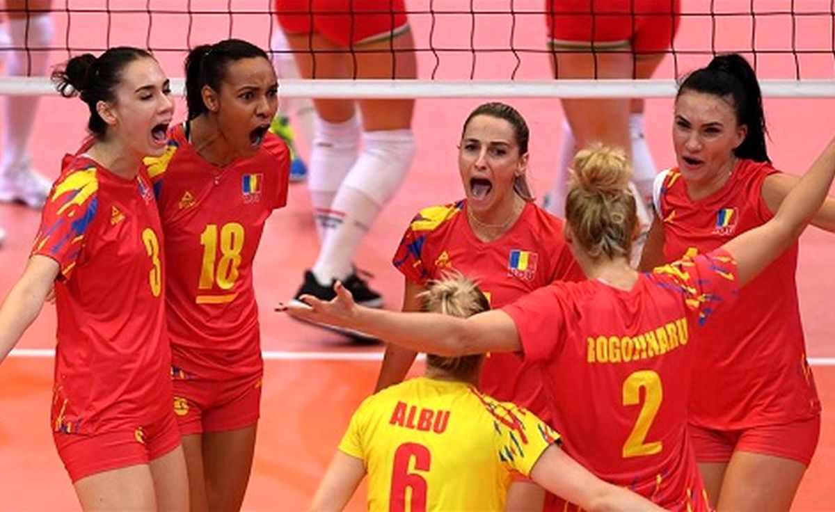VIDEO+FOTO Victorie superbă a României la Campionatul European de volei, 3-1 cu Ungaria! 3.000 de maghiari au fluierat „Deșteaptă-te, române”