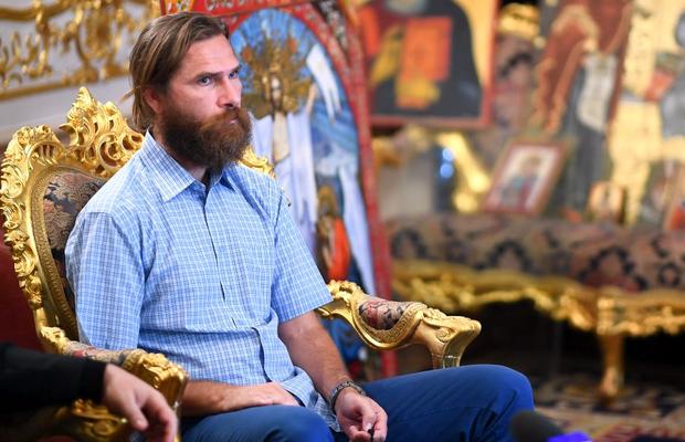 Explicația transformării lui Alexandru Tudor: „La 20 de ani era o persoană normală. S-a schimbat complet după acea vizită”