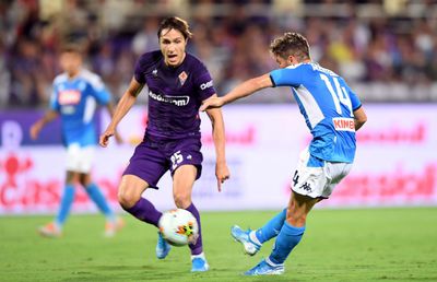 VIDEO Fiorentina - Napoli 3-4 » Montella: „Mertens a simulat. Sunt cinci arbitri, dar nu s-au folosit de VAR!”