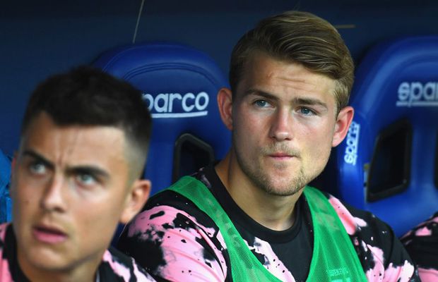 De ce Matthijs De Ligt lustruiește banca la Juventus: „Încă lucrez la acomodare”