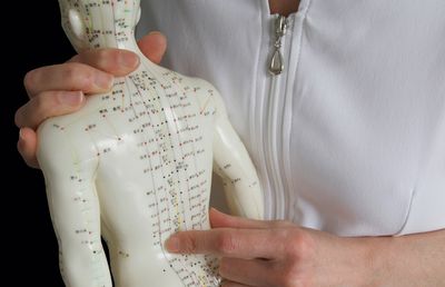 Acupunctura: ce este și când este indicat să apelezi la un tratament acupunctura?