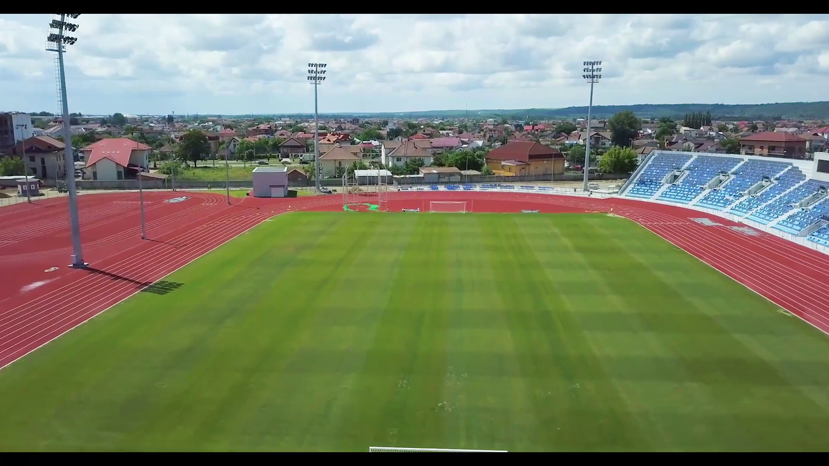VIDEO & FOTO Încă un stadion modern inaugurat la Craiova: e unic în România
