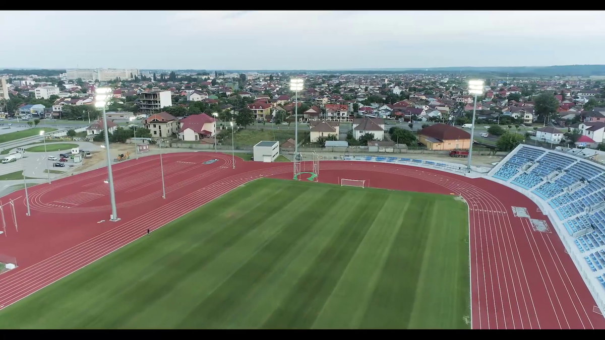 VIDEO & FOTO Încă un stadion modern inaugurat la Craiova: e unic în România