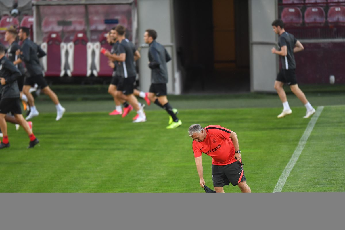 CFR - Dinamo Zagreb, antrenament + conferință