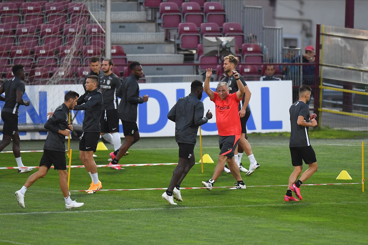 CFR - Dinamo Zagreb, antrenament + conferință