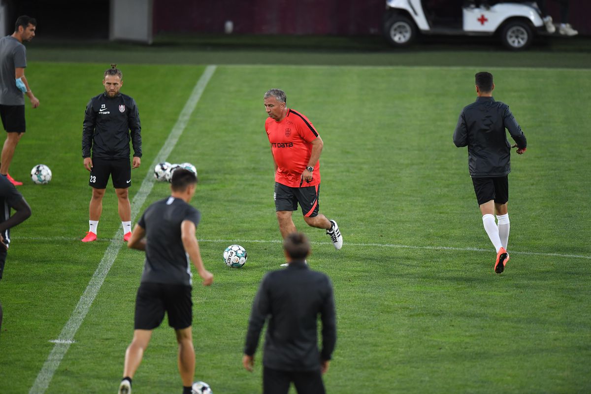 CFR - Dinamo Zagreb, antrenament + conferință