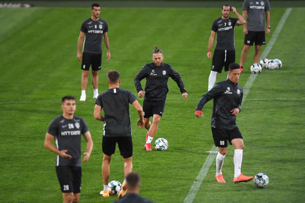 CFR CLUJ - DINAMO ZAGREB. VIDEO Dan Petrescu, conferință incendiară: „Eu sunt prost, nu?! Chiar ar fi normal să fim eliminați de croați!”