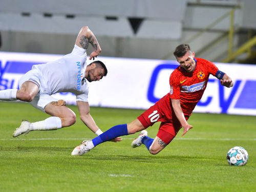 Ovidiu Hațegan (41 de ani) a fost delegat la derby-ul dintre CFR Cluj și FCSB, din etapa cu numărul 7 a Ligii 1.