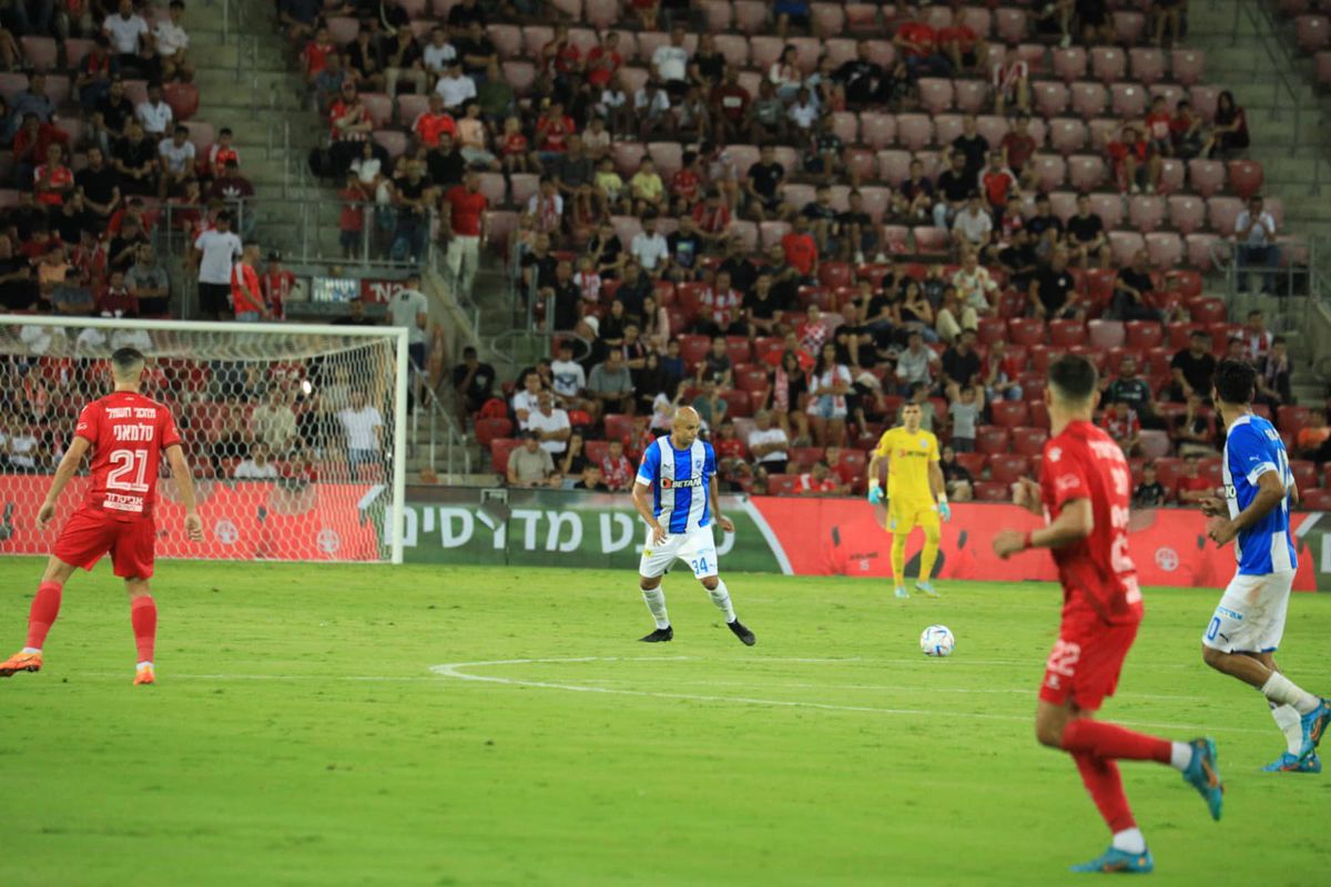 Dramatic! Universitatea Craiova, eliminată de Hapoel Beer Sheva din play-off-ul Conference League » Ivan și Bancu au ratat la penalty-uri