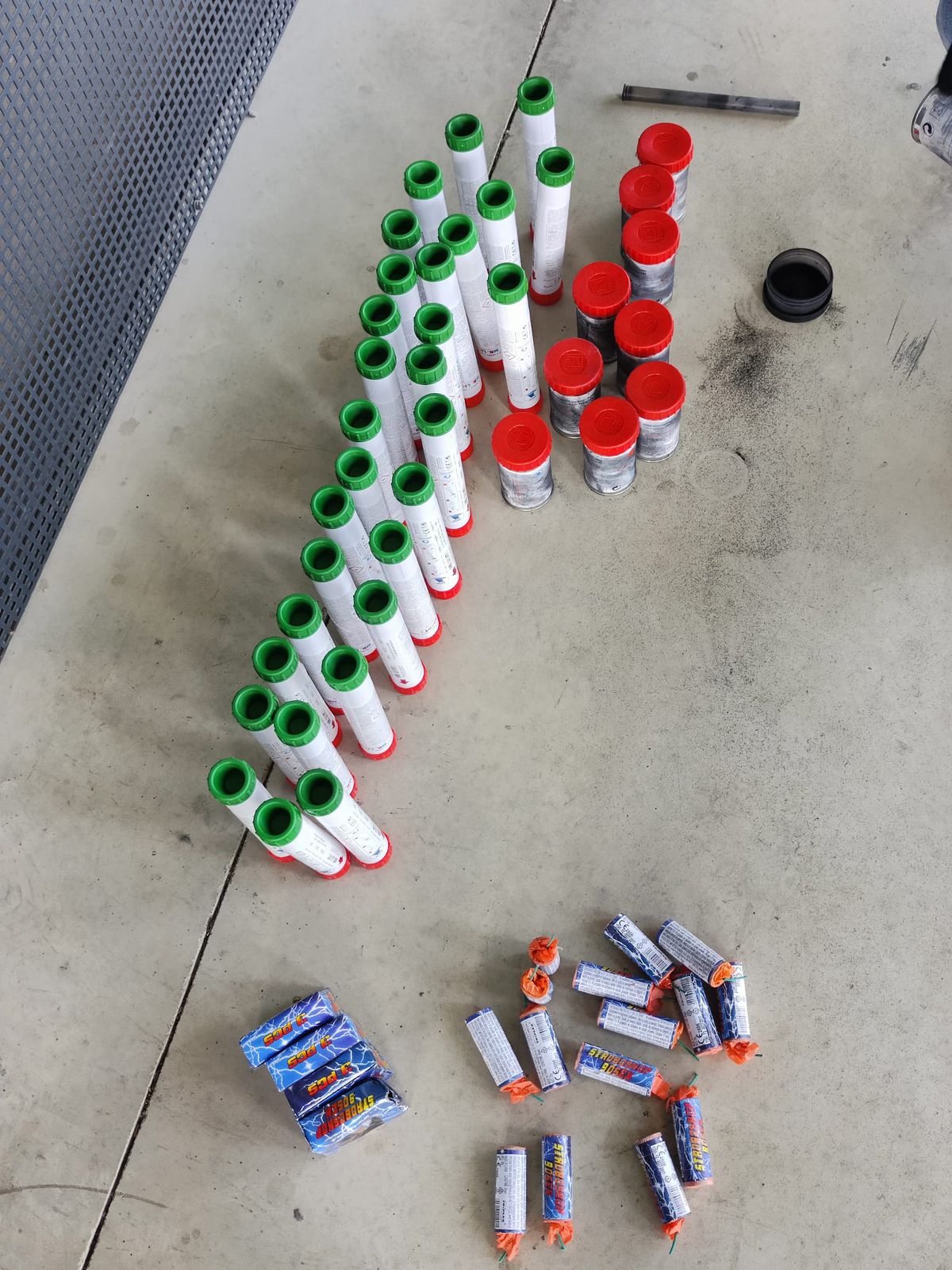 „Revelionul” alb-roșu, anulat de intervenția Jandarmeriei » Ce s-a descoperit la Arcul de Triumf în ziua meciului Dinamo - Petrolul