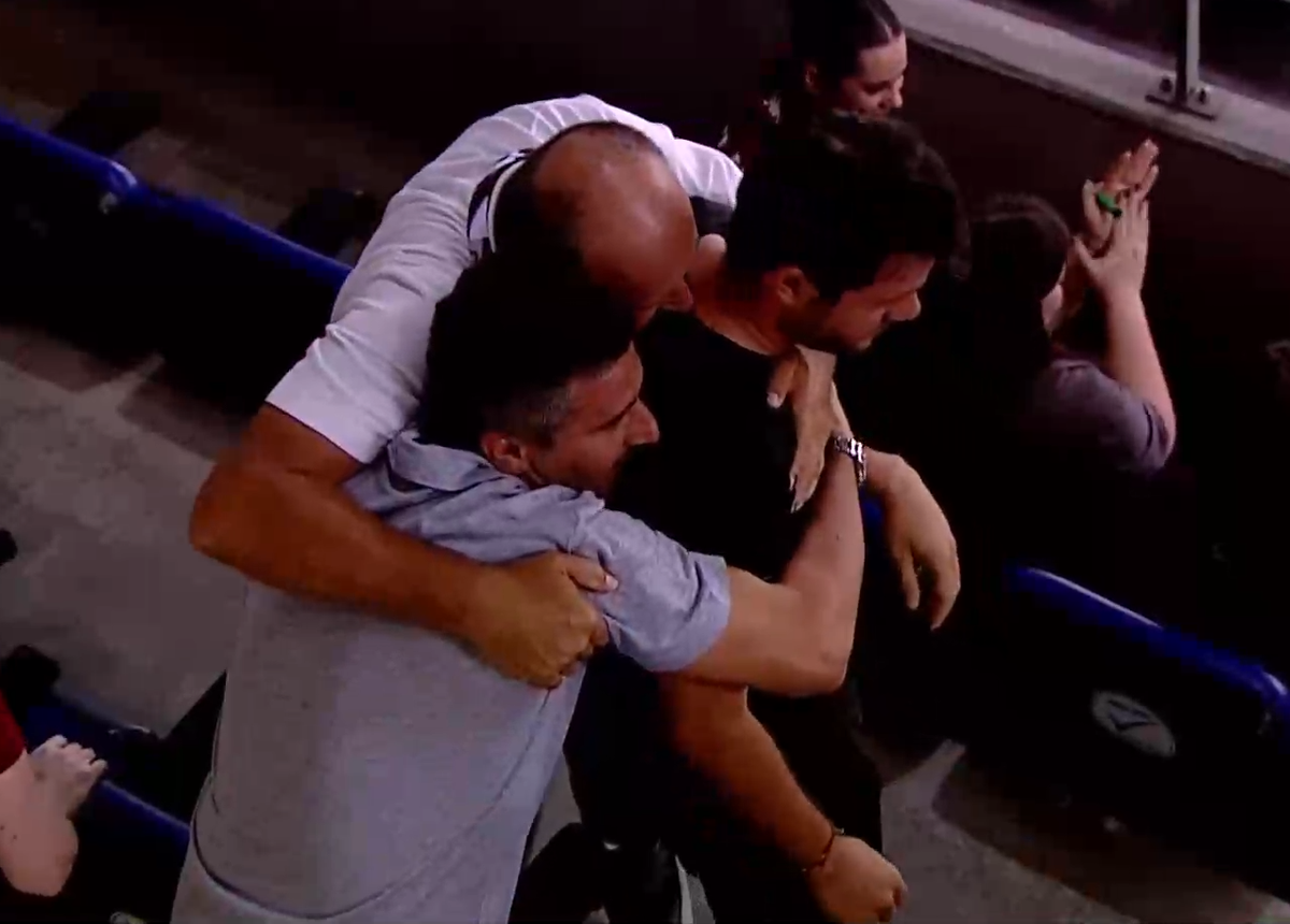 Adrian Mititelu și-a anunțat retragerea de la FCU Craiova: „Gata, nu mă mai vedeți!” » Cine preia clubul + primele mutări