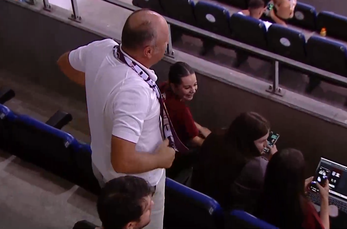 Cel mai zâmbitor om din Bănie » Rrahmani, euforic după debutul perfect pentru Rapid: „Primul loc, ăsta e obiectivul meu!”