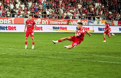 Scouting la Dinamo pe bază de voluntariat: „Împărțim cu ei tot ceea ce am învățat” + Câți oameni vor să strângă în acest departament