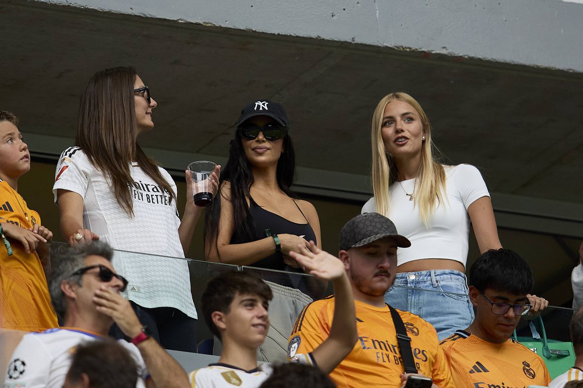 Kim Kardashian a mers acasă la fotbalistul lui Real Madrid, înaintea meciului cu Valladolid » Cei doi s-au fotografiat împreună