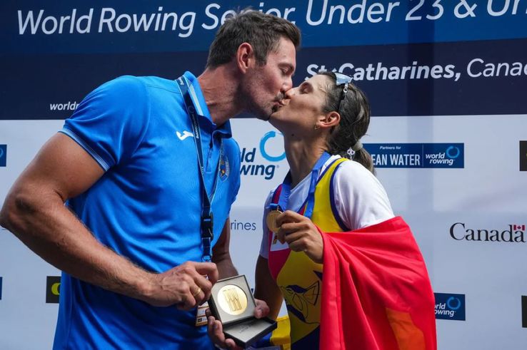 Ionela Cozmiuc (împreună cu Marius Cozmiuc), aur la schif simplu cat. ușoară la Campionatele Mondiale 2024 Foto: FR Canotaj / Balint Czucz