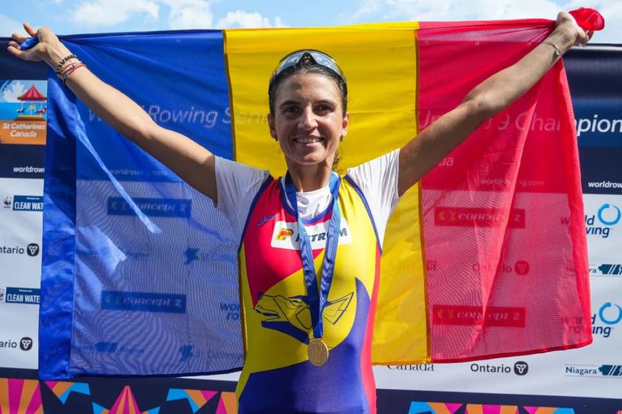 Ionela Cozmiuc, aur la schif simplu cat. ușoară la Campionatele Mondiale 2024 Foto: FR Canotaj / Balint Czucz Ion Țiriac a sunat-o pe Ionela Cozmiuc și i-a cerut mașina înapoi! Ce l-a determinat pe miliardar