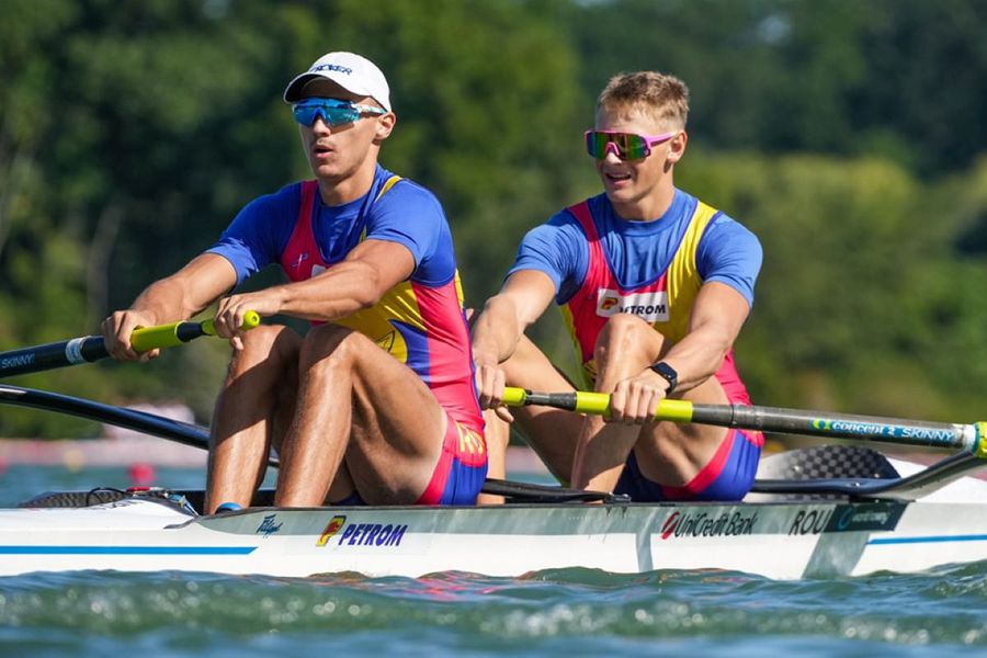 Patru medalii de aur în ultima zi a finalelor la Campionatele Mondiale U19 de canotaj din Canada!