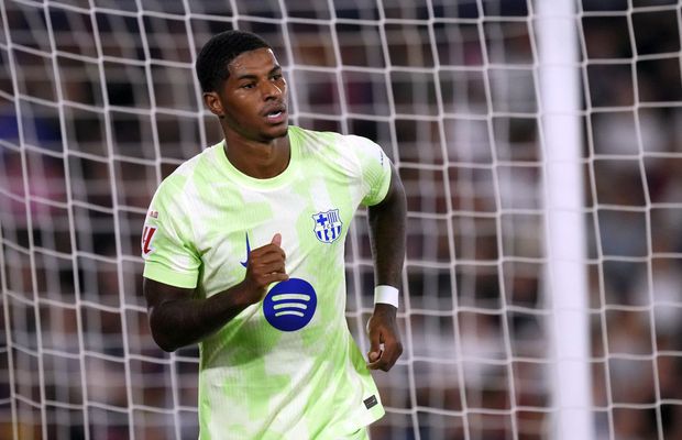 Marcus Rashford e criticat dur la Barcelona, după ce a fost scos la pauză: „Aici nu e Manchester United!”