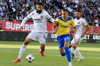 Final în Hermannstadt - Farul: echipa lui Zicu a terminat fără șut pe poartă » Cum arată clasamentul din Superliga