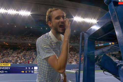 Daniil Medvedev a făcut scandal după ce a fost eliminat în primul tur de la US Open. Foto: X.com