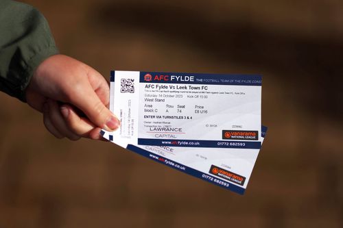 Problema biletelor și invitațiilor tinde să devină una spinoasă în campionatul României / Sursă foto: Guliver/Getty Images