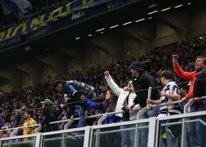 Primire ostilă la debutul lui Cristi Chivu! » Ultrașii lui Inter declară război: „Dacă vreți teatru, vă dăm noi...”