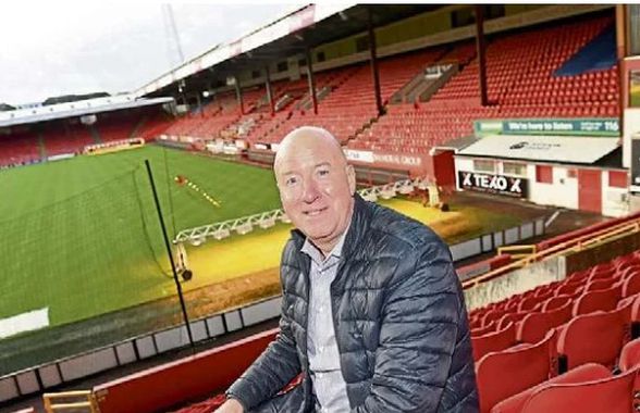 Povestea incredibilă a deplasării lui Alex Ferguson la Pitești » Era antrenor la Aberdeen și a făcut prăpăd în vestiar: „O luase razna”