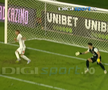 Faza controversată în Hermannstadt - Farul: penalty refuzat în minutul 90 » Ianis Zicu s-a umplut de nervi