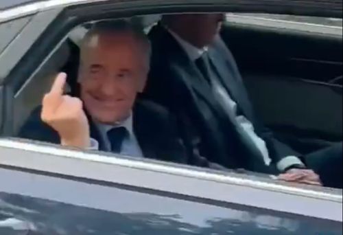 Florentino Perez le-a arătat degetul mijlociu fanilor lui Real Oviedo / Foto: Captură X
