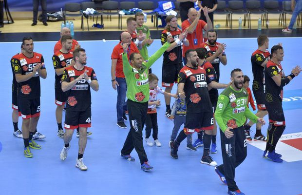 Dinamo - GOG Gudme 35-28 » VIDEO+FOTO Roș-albii înving în derby-ul cu GOG Gudme și sunt lideri în grupa din Liga Campionilor