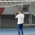 Jose Mourinho masurând poarta