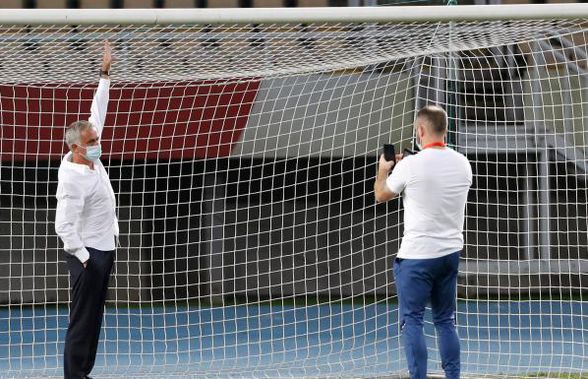 Mourinho și portarii londonezilor au sesizat că bara transversală era mai jos pe terenul din Skopje