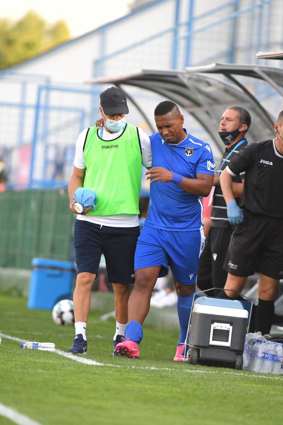 VOLUNTARI - SEPSI 1-2. Mihai Teja, despre accidentarea lui Eric + Motivul pentru care Căpățână a refuzat FCSB: „El își dorește asta”