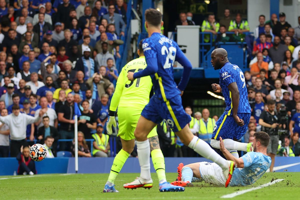 Guardiola e UNIC! A intrat în istorie după un gol norocos » Vezi AICI reușita