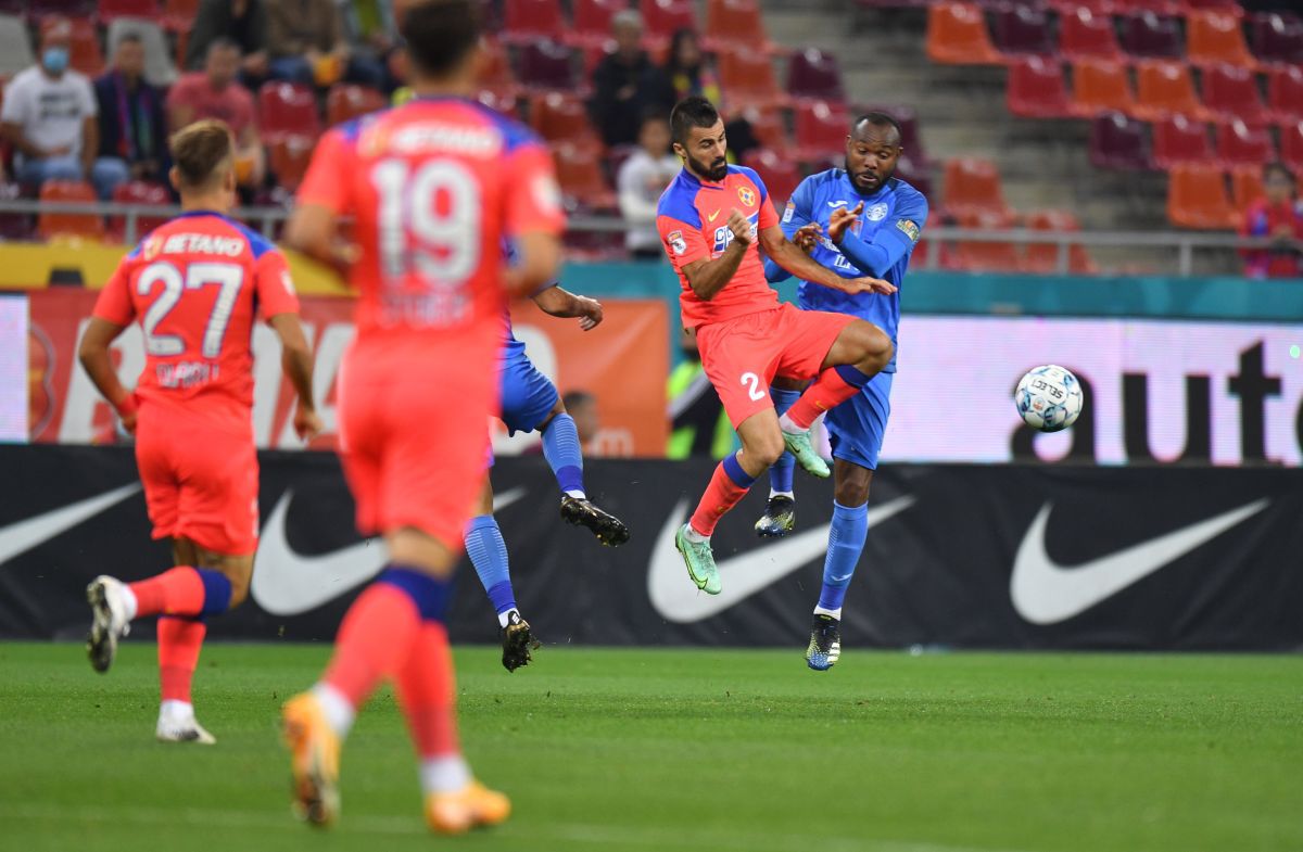 Florin Călinescu, recital la microfon în FCSB - Clinceni: „E vecin cu mine, o aud pe nevastă-sa” + „Îți dau o mașină de spălat folosită puțin”