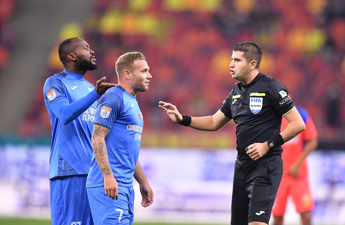 Florin Călinescu, recital la microfon în FCSB - Clinceni: „E vecin cu mine, o aud pe nevastă-sa” + „Îți dau o mașină de spălat folosită puțin”