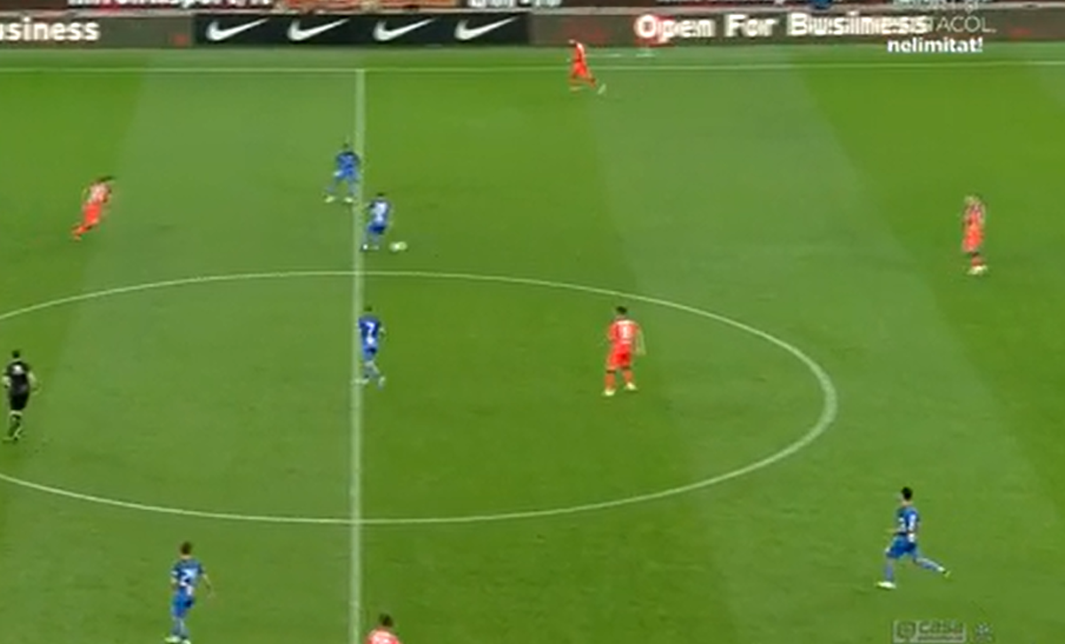 Erori în lanț la golul primit de Andrei Vlad: 3 gafe comise de FCSB