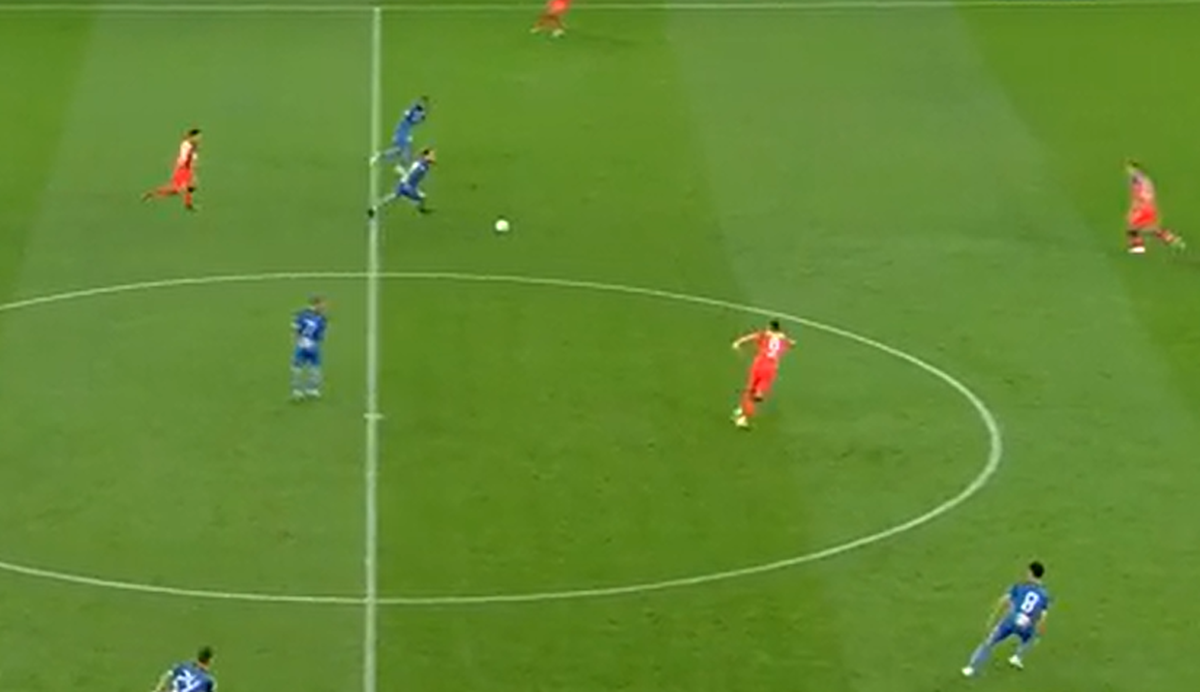 Erori în lanț la golul primit de Andrei Vlad: 3 gafe comise de FCSB