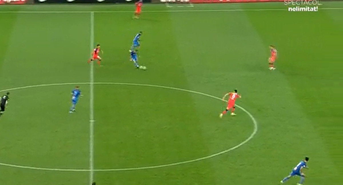 Erori în lanț la golul primit de Andrei Vlad: 3 gafe comise de FCSB