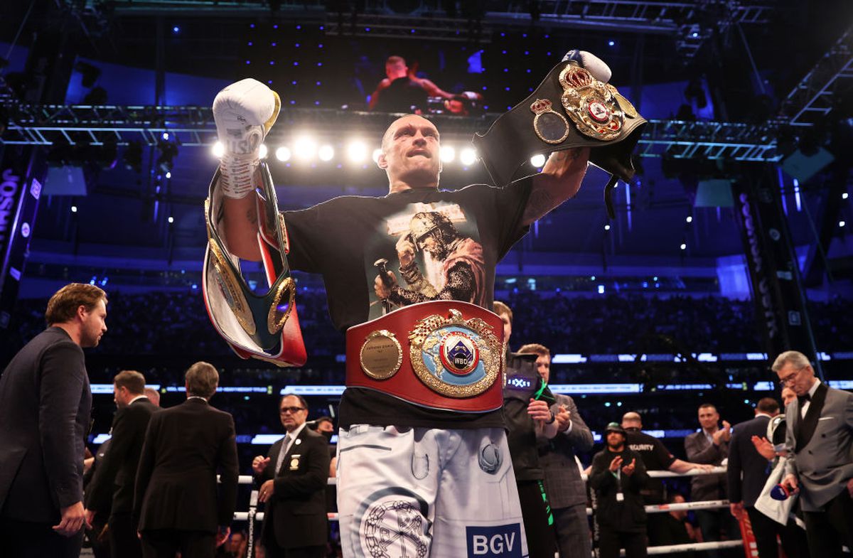 Luptă incredibilă pe stadionul lui Tottenham: Oleksandr Usyk e noul campion la categoria grea! L-a învins la puncte pe Anthony Joshua: „Șocant!”