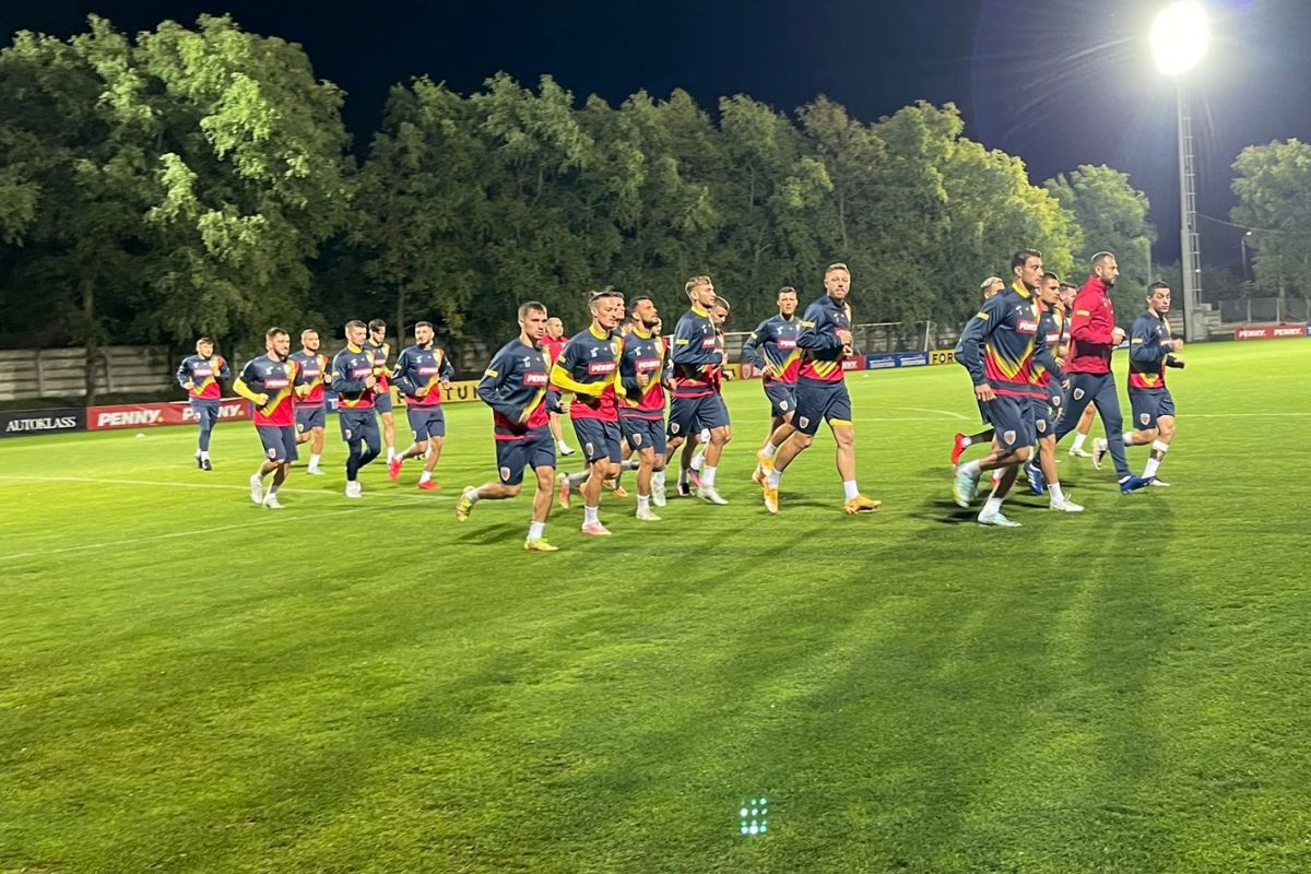 Edi schimbă jumătate de echipă pentru meciul cu Bosnia! » Cum va arăta primul „11”